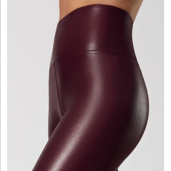 Wine colored Takara yoga pants size small - Picture 2 of 6